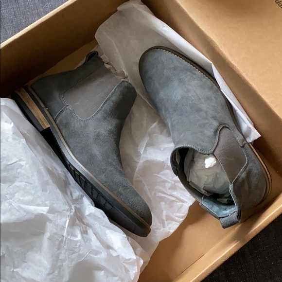 Grey Chelsea Boot, Brand New - Picture 6 of 6